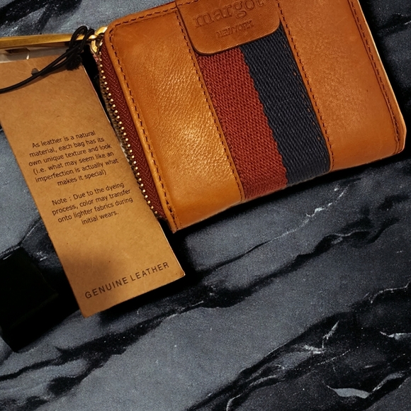 Genuine Leather Small Zipper Around Wallet Brown  Color Block NWT - Picture 4 of 5